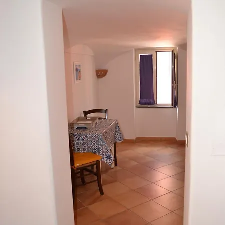 Il Borghetto Apartments&rooms * Procida