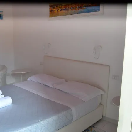 Il Borghetto Apartments&rooms *